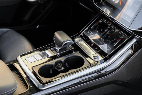2019 Audi Q8 quattro Prestige 55 TFSI