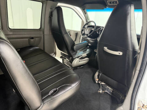 2016 Chevrolet Express LT 3500