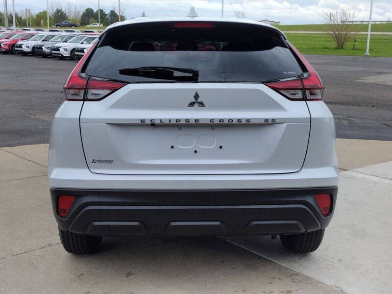 2026 Mitsubishi Eclipse Cross ES