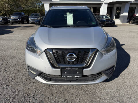 2020 Nissan Kicks SR