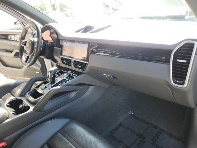 2021 Porsche Cayenne