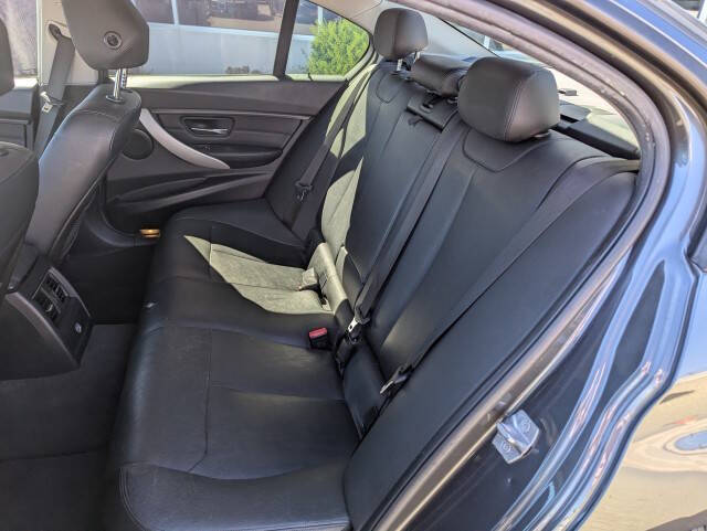 2017 BMW 3 Series 320i