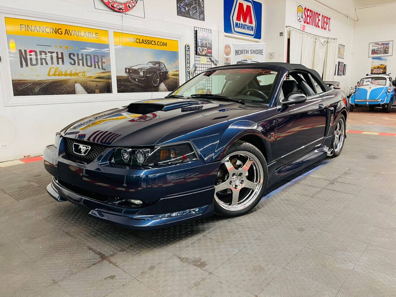 2001 Ford Mustang 2