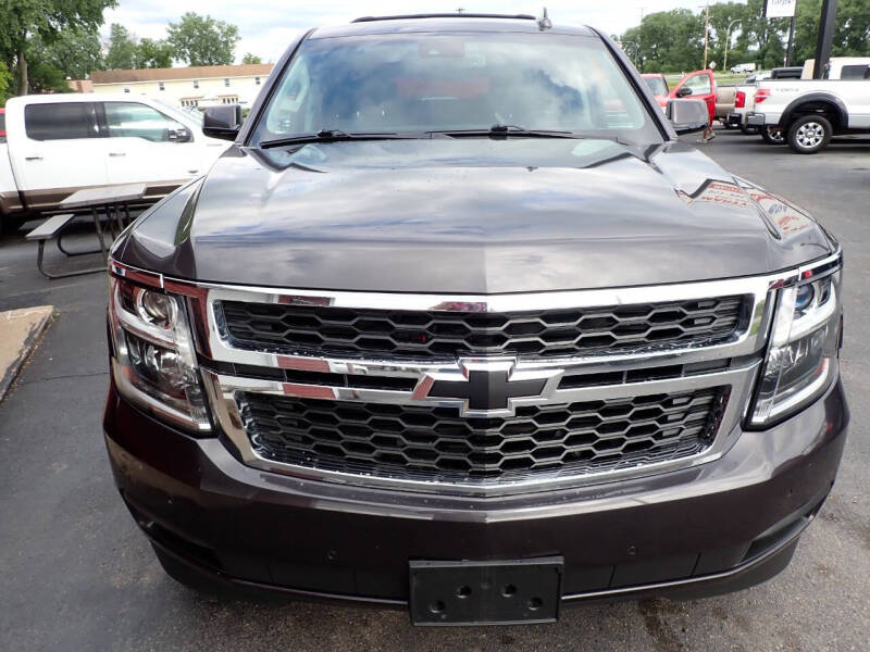 2017 Chevrolet Suburban LT