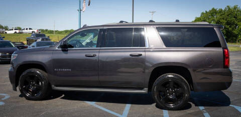 2017 Chevrolet Suburban LT