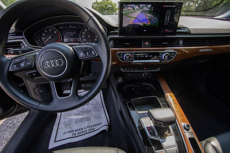 2023 Audi A4 quattro Premium 40 TFSI