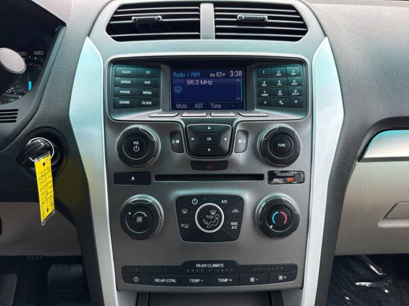2014 Ford Explorer