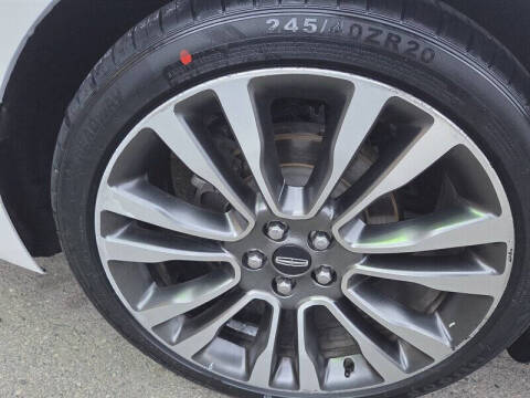 2019 Lincoln Continental Select