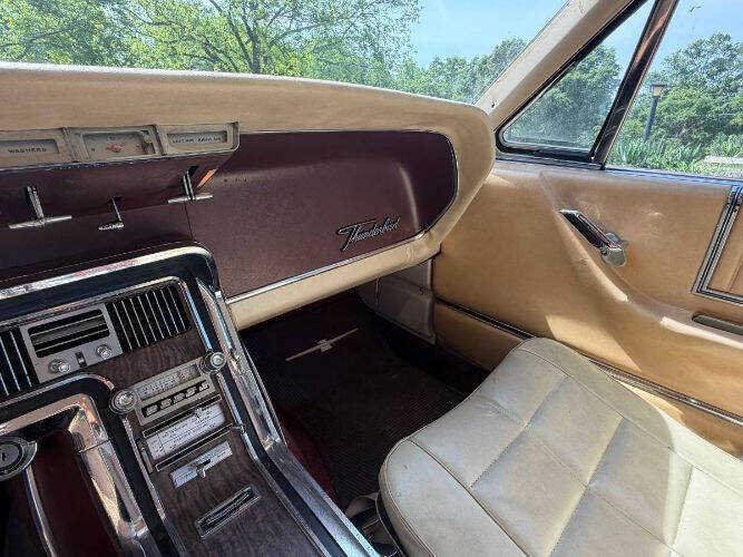 1966 Ford Thunderbird
