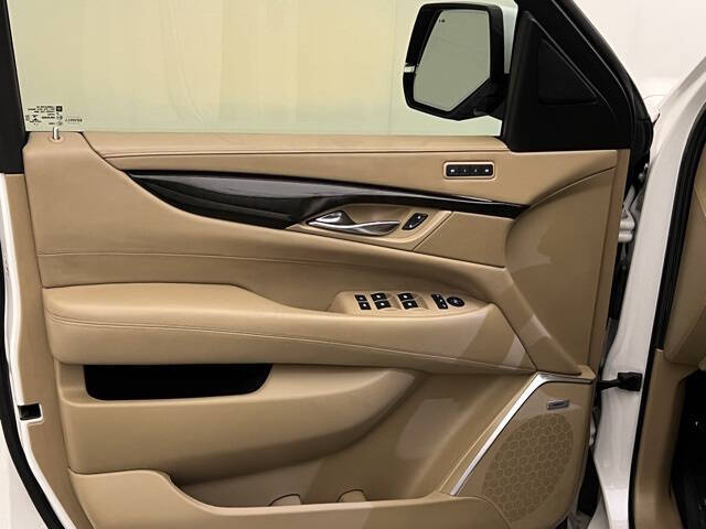 2020 Cadillac Escalade Platinum