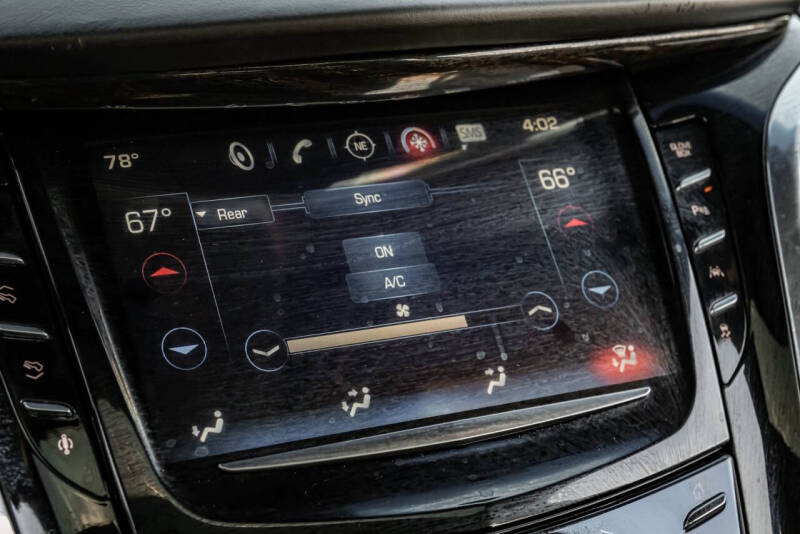 2016 Cadillac Escalade Platinum