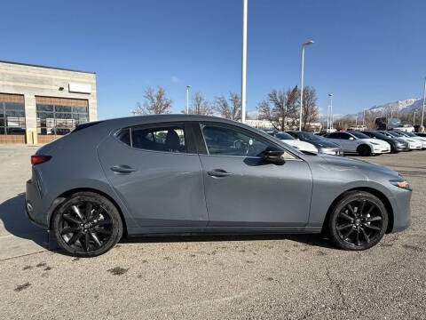 2023 Mazda Mazda3 Hatchback 2.5 S Carbon Edition