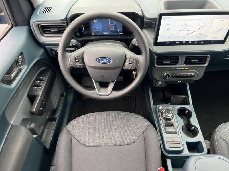 2025 Ford Maverick XL