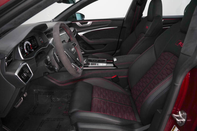 2025 Audi RS 7 Performance 4.0T quattro