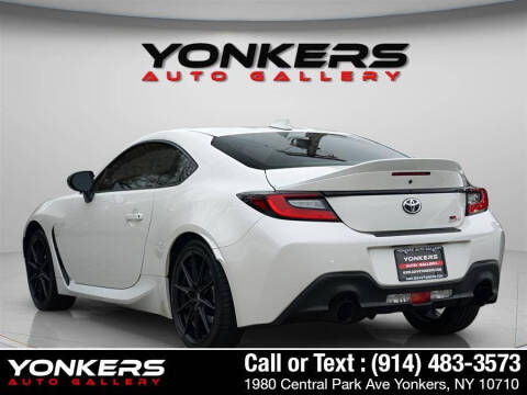 2023 Toyota GR86 Premium