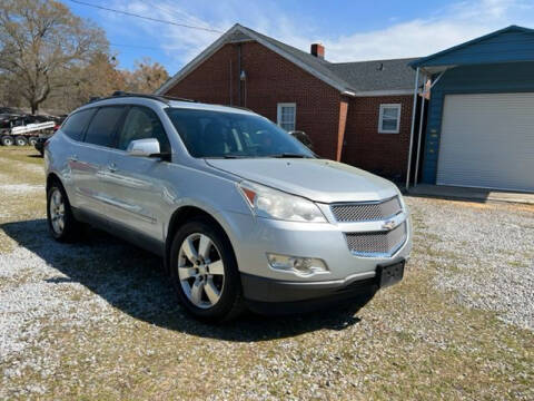 2010 Chevrolet Traverse for sale at RJ Cars & Trucks LLC in Clayton NC