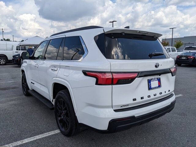 2025 Toyota Sequoia SR5