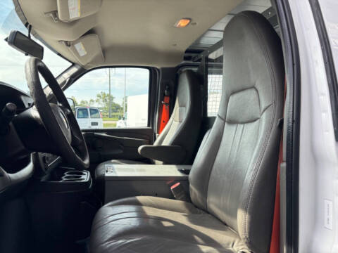 2013 Chevrolet Express 2500 Cargo Van