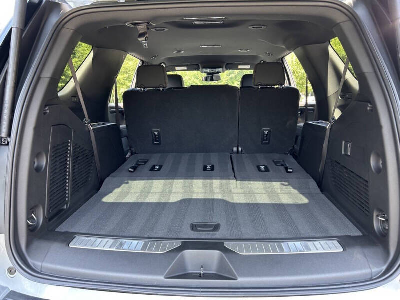 2025 Chevrolet Tahoe RST