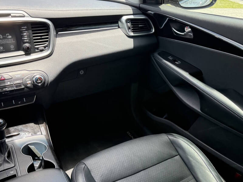 2017 Kia Sorento EX