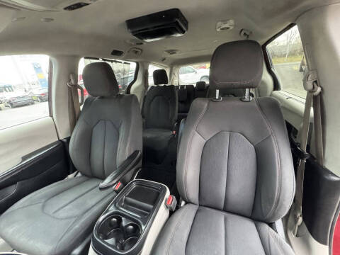 2018 Chrysler Pacifica Touring Plus