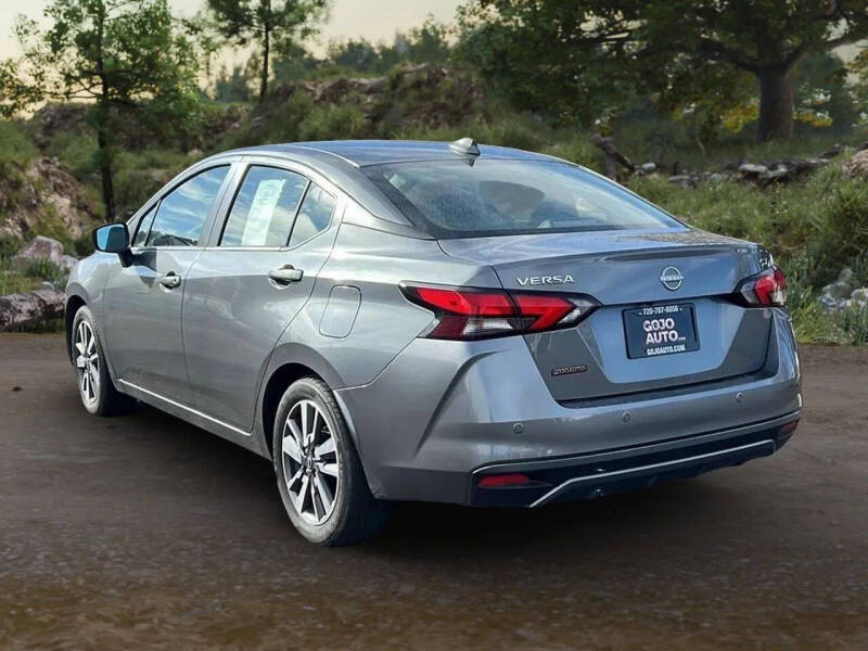 2023 Nissan Versa SV