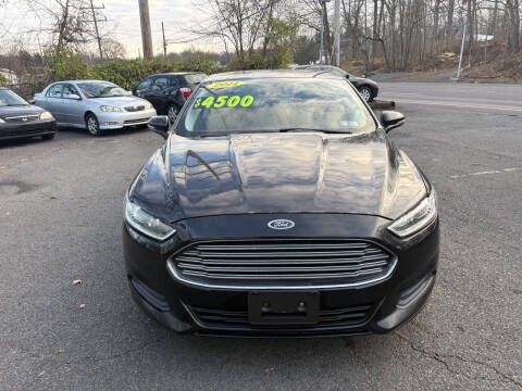 2014 Ford Fusion SE