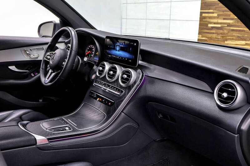 2020 Mercedes-Benz GLC GLC 300 4MATIC