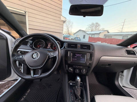 2016 Volkswagen Jetta 1.8T Sport