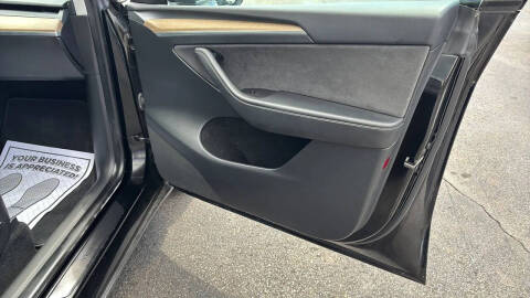 2022 Tesla Model Y Long Range