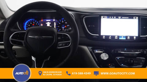 2024 Chrysler Pacifica Touring L