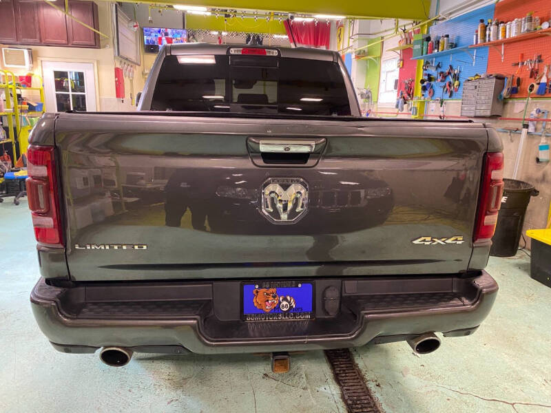 2019 RAM Ram 1500 Pickup Limited photo 5