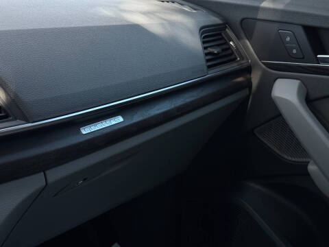 2019 Audi Q5 quattro Prestige 45 TFSI