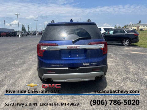 2023 GMC Acadia SLT