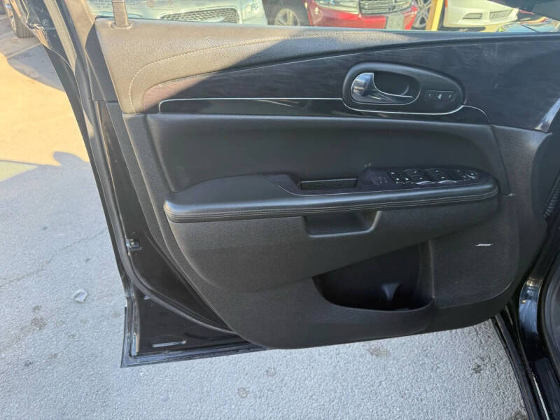 2017 Buick Enclave Leather