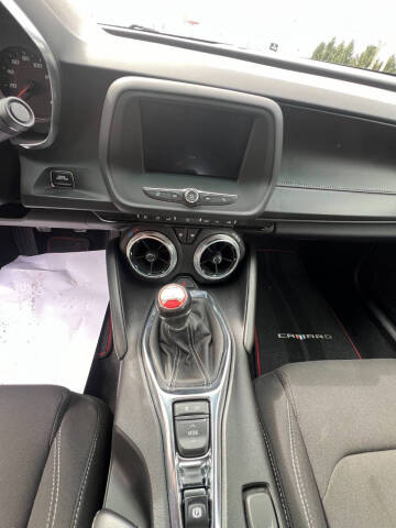 2021 Chevrolet Camaro LT1