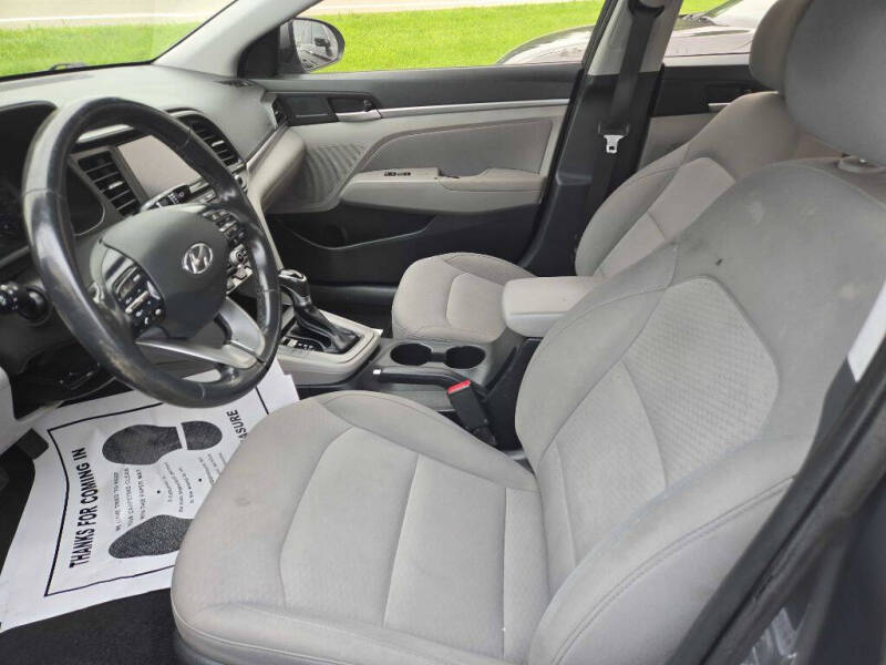 2019 Hyundai Elantra