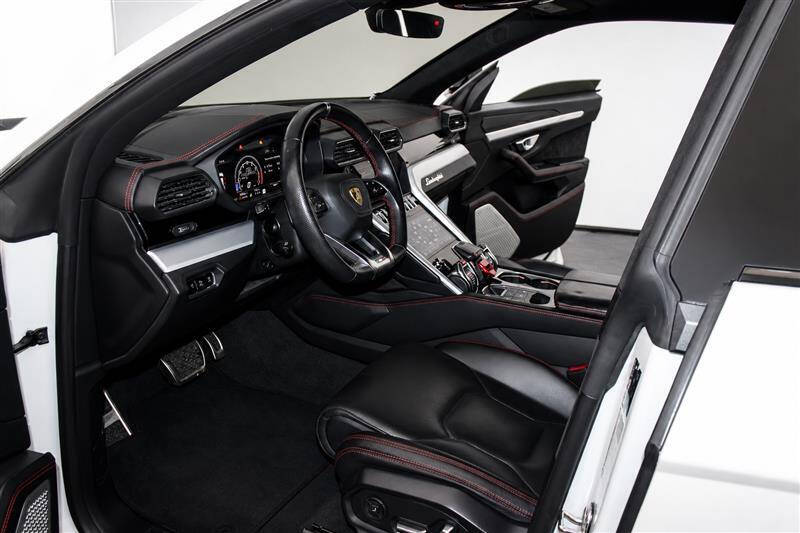 2019 Lamborghini Urus