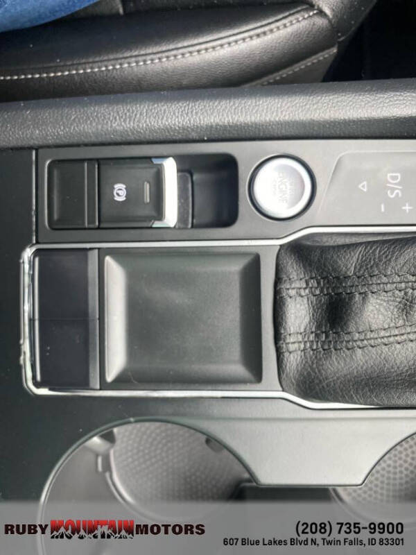 2018 Volkswagen Atlas V6 SE