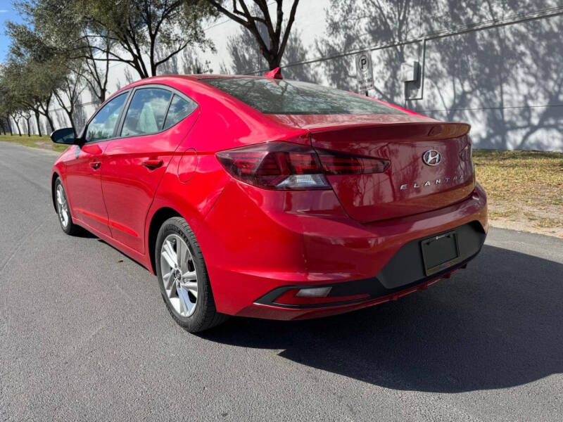 2020 Hyundai Elantra for sale at Easy Car in Miami FL