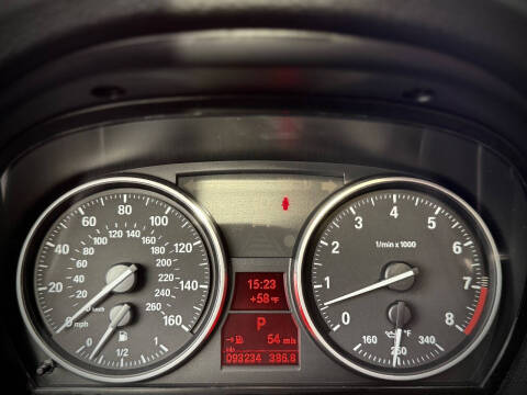 2011 BMW 3 Series 335i