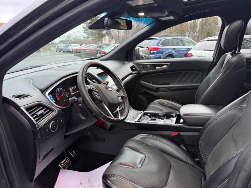 2019 Ford Edge ST