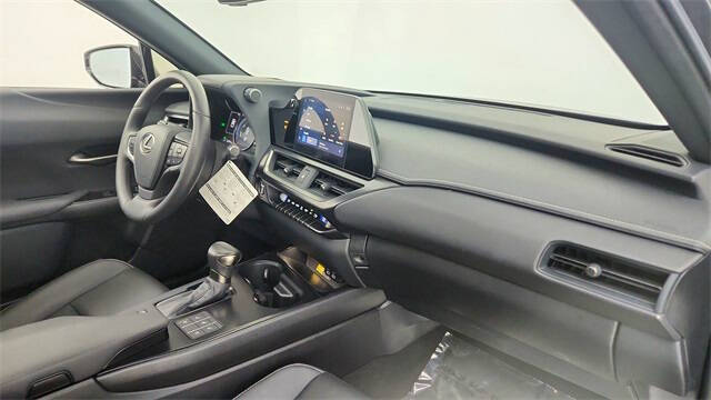 2024 Lexus UX 250h Premium