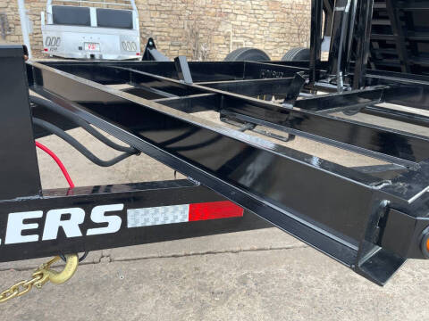 2025 PJ Trailers D7