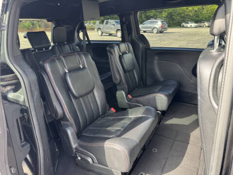 2016 Dodge Grand Caravan R/T