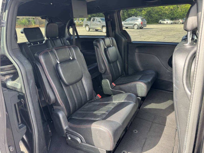 2016 Dodge Grand Caravan R/T