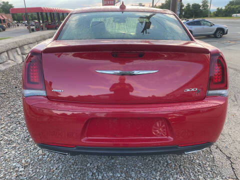 2016 Chrysler 300 S
