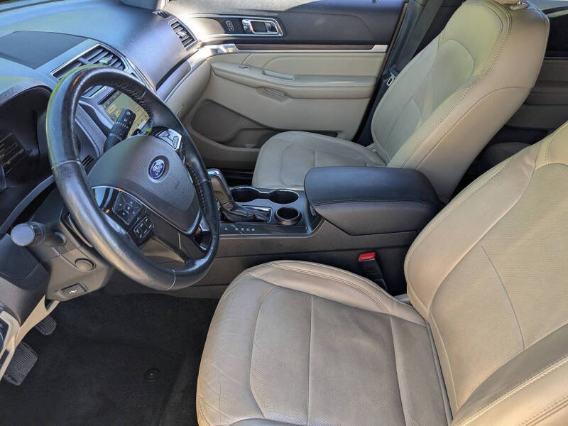 2017 Ford Explorer Limited