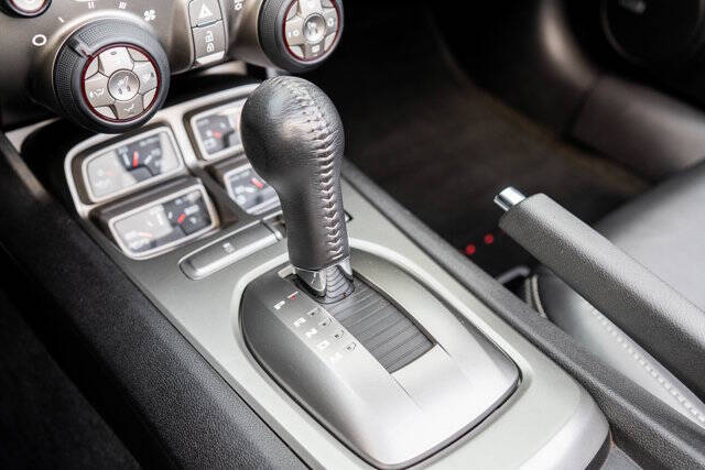 2011 Chevrolet Camaro 29