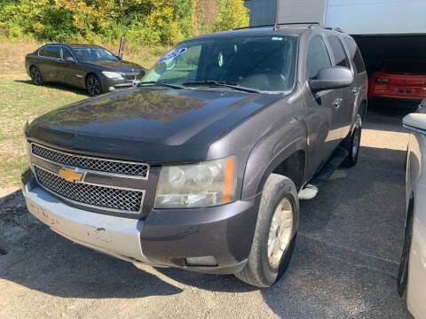 2010 Chevrolet Tahoe for sale at Court House Cars, LLC in Chillicothe OH